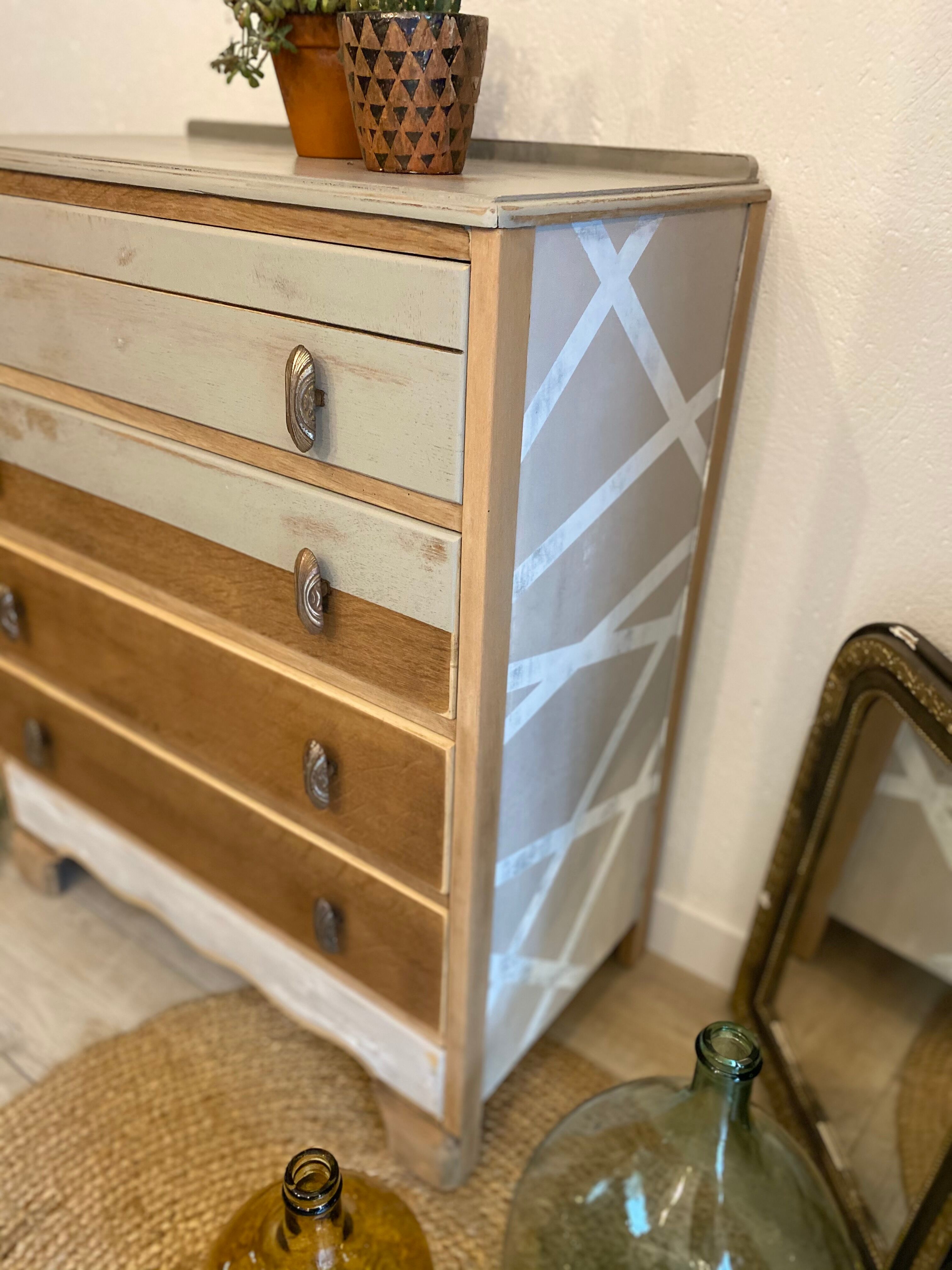 English dresser