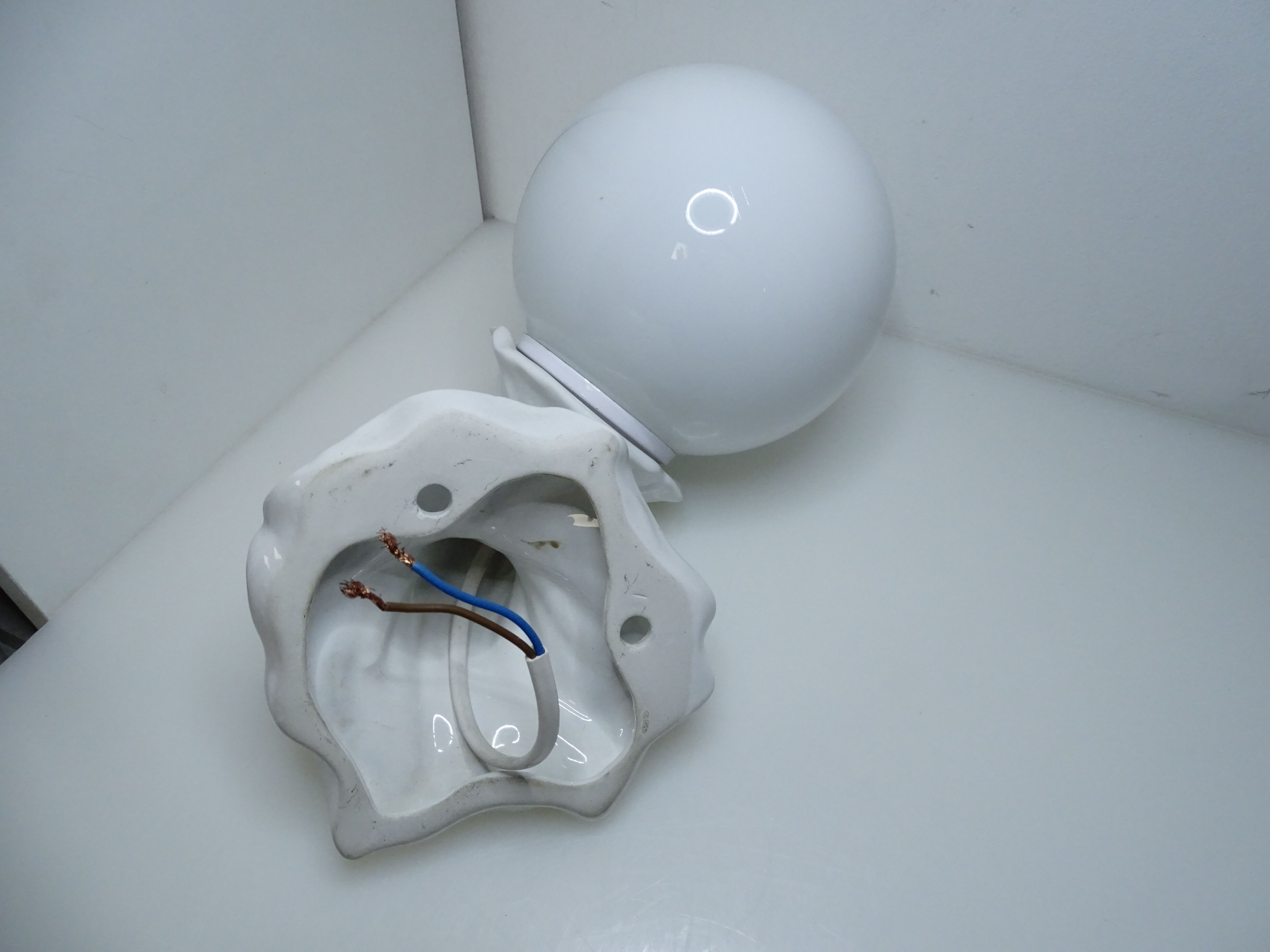 Wall light white ball