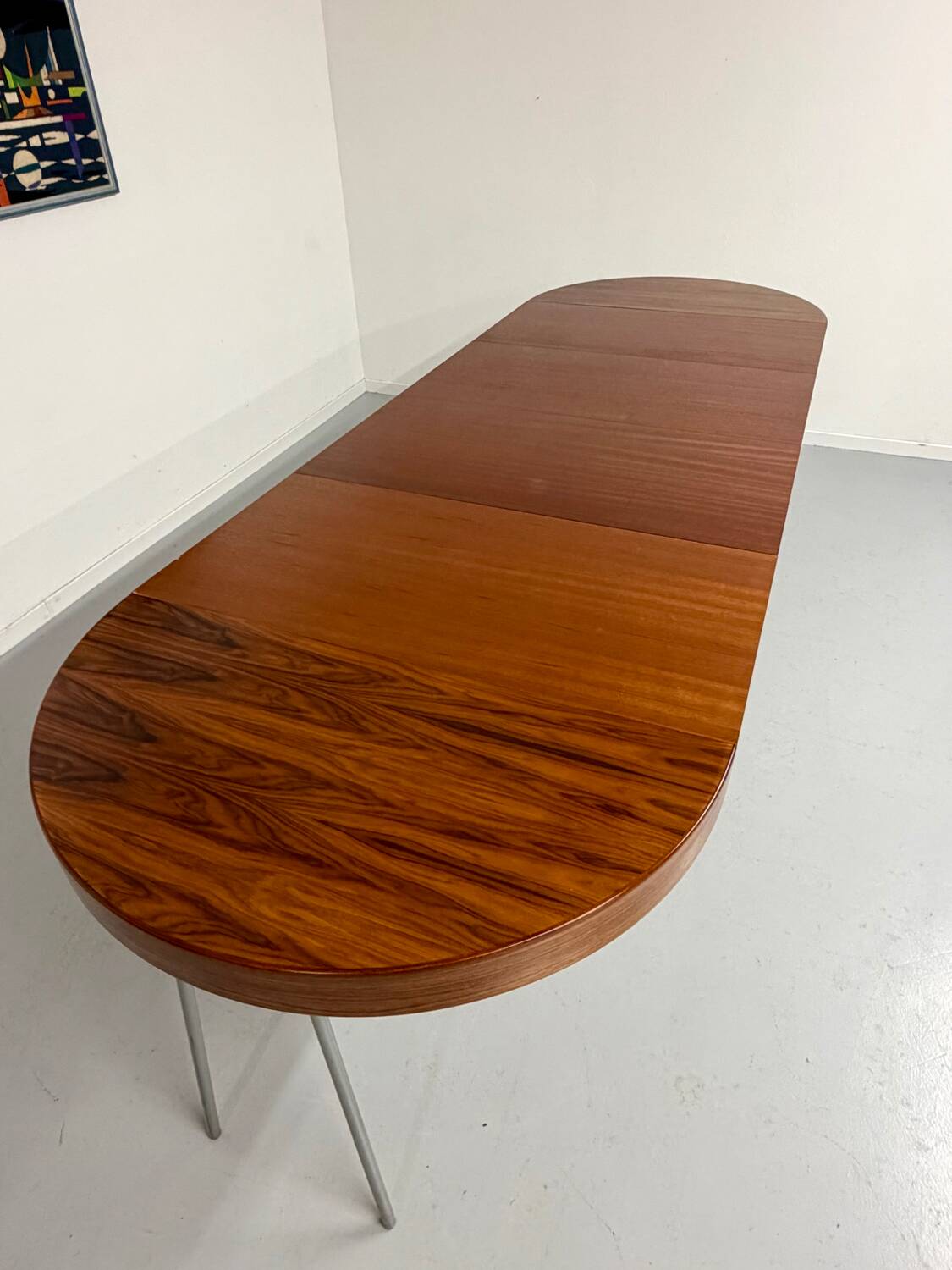 Extendable table with central leg, Italian design by Luigi Bartolini, vintage.