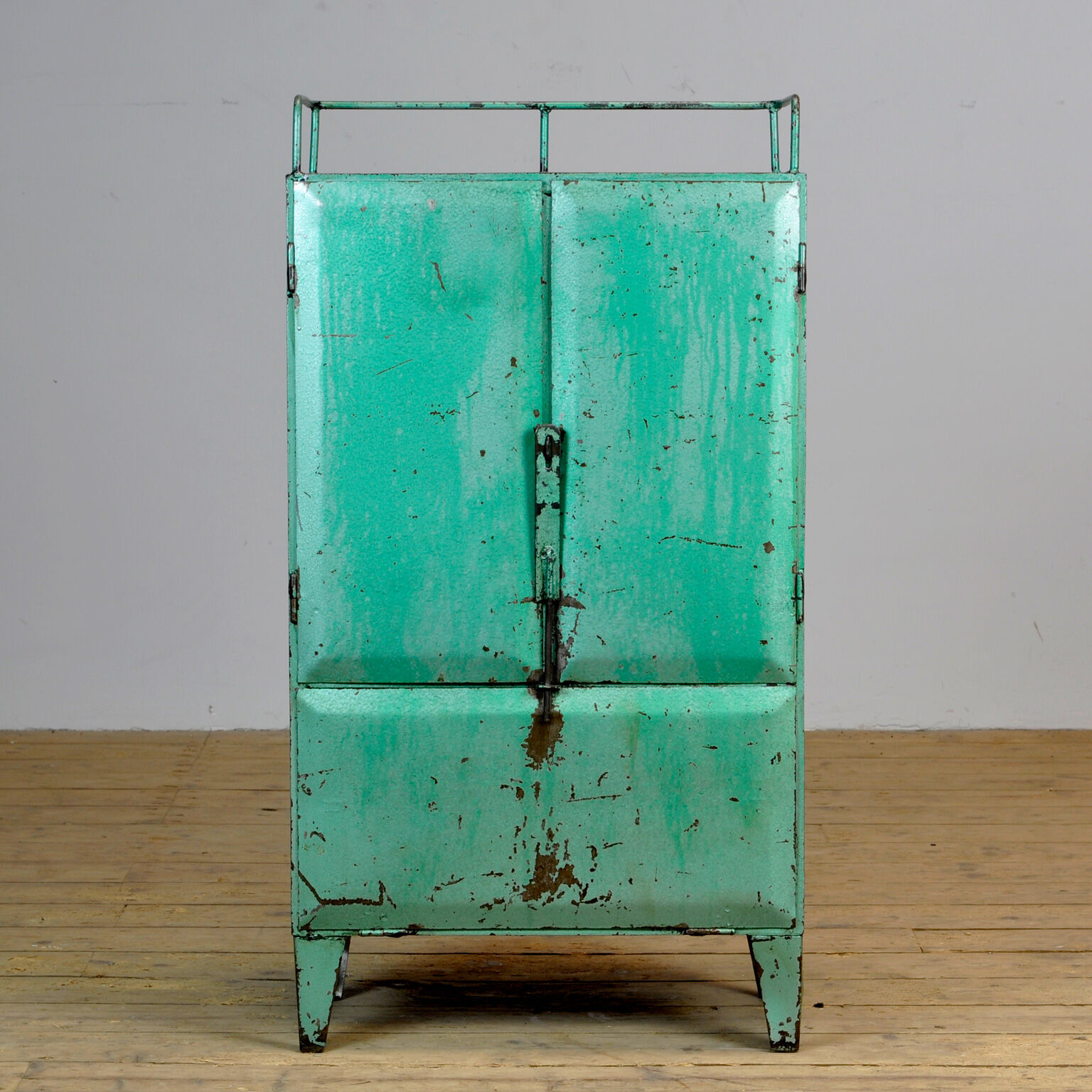 Industrial iron cabinet with 4 drawers, 1960s