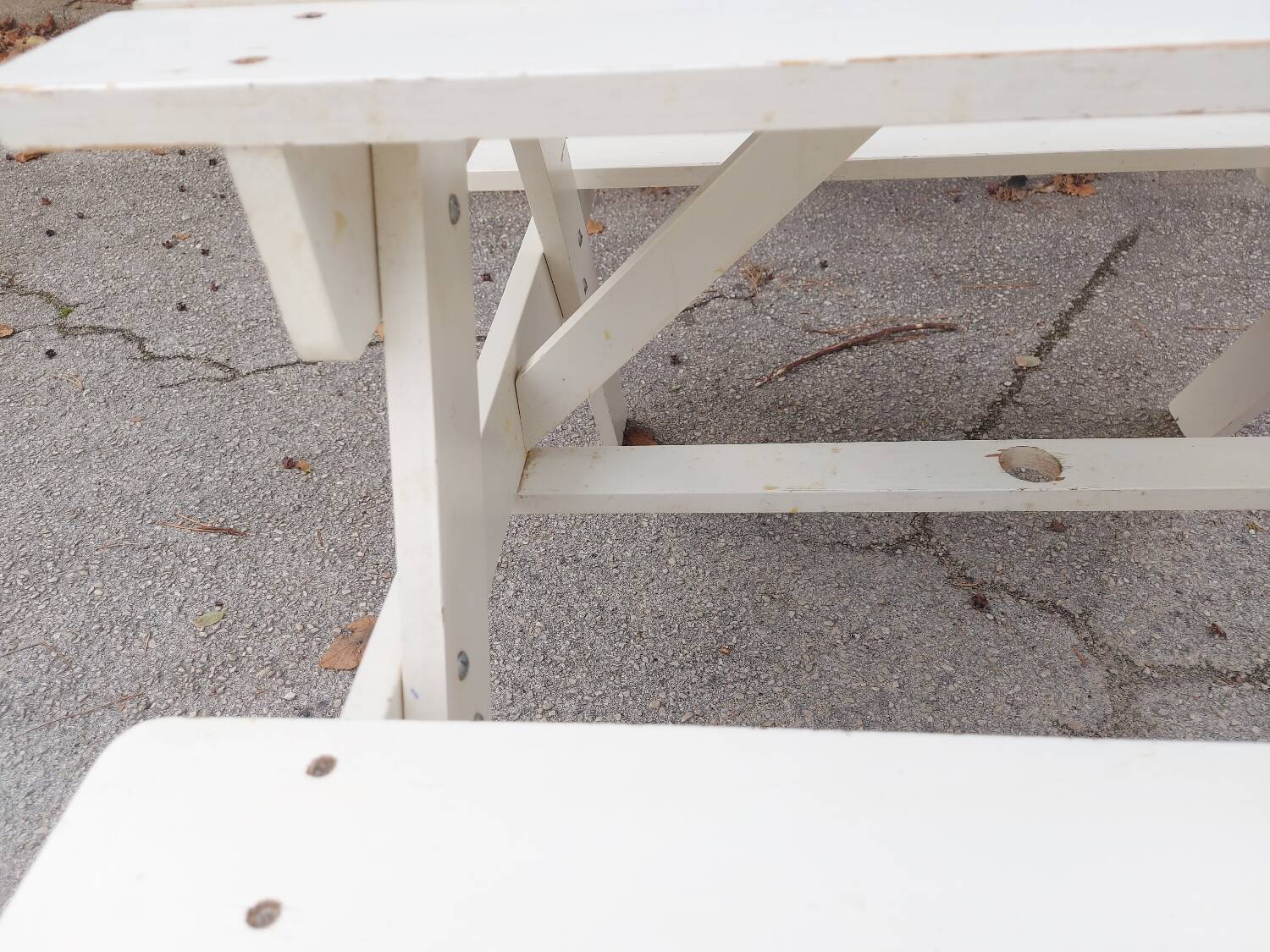 Table de jardin avec bancs pour enfants