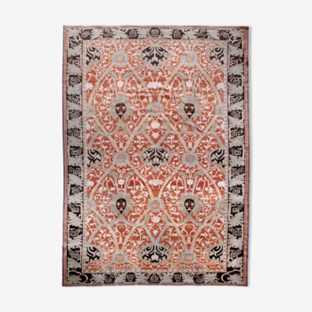 Indian floral carpet after william morris