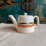 Vintage Solitary Teapot