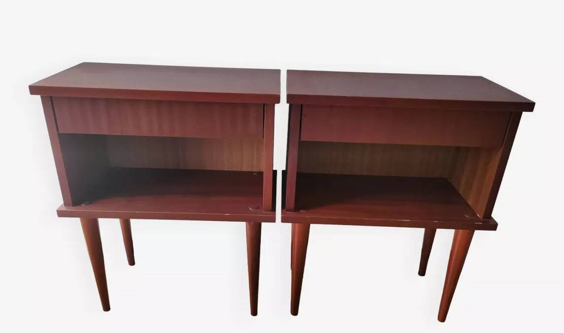 Set of 2 vintage bedside tables