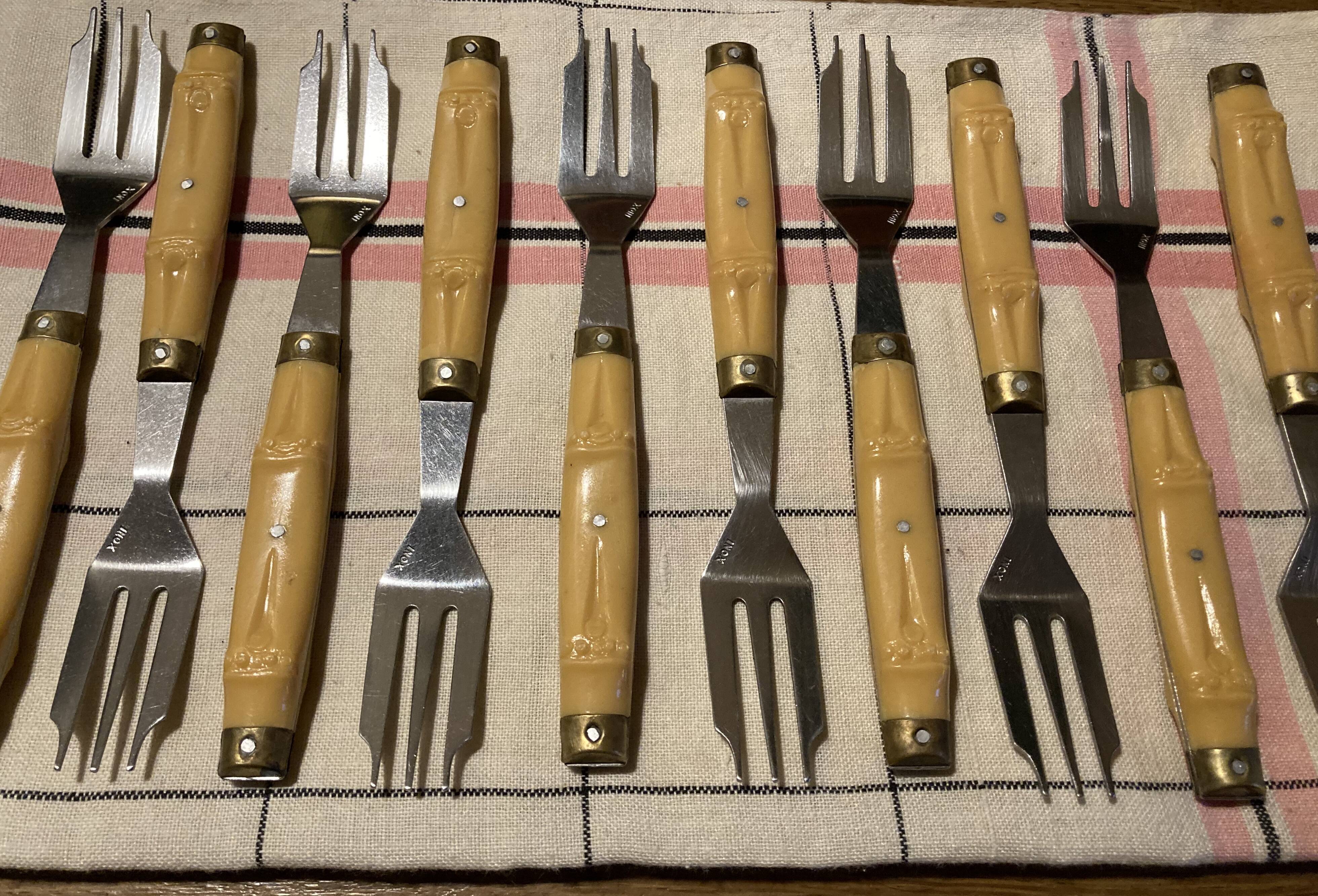Lot de 10 fourchettes à dessert