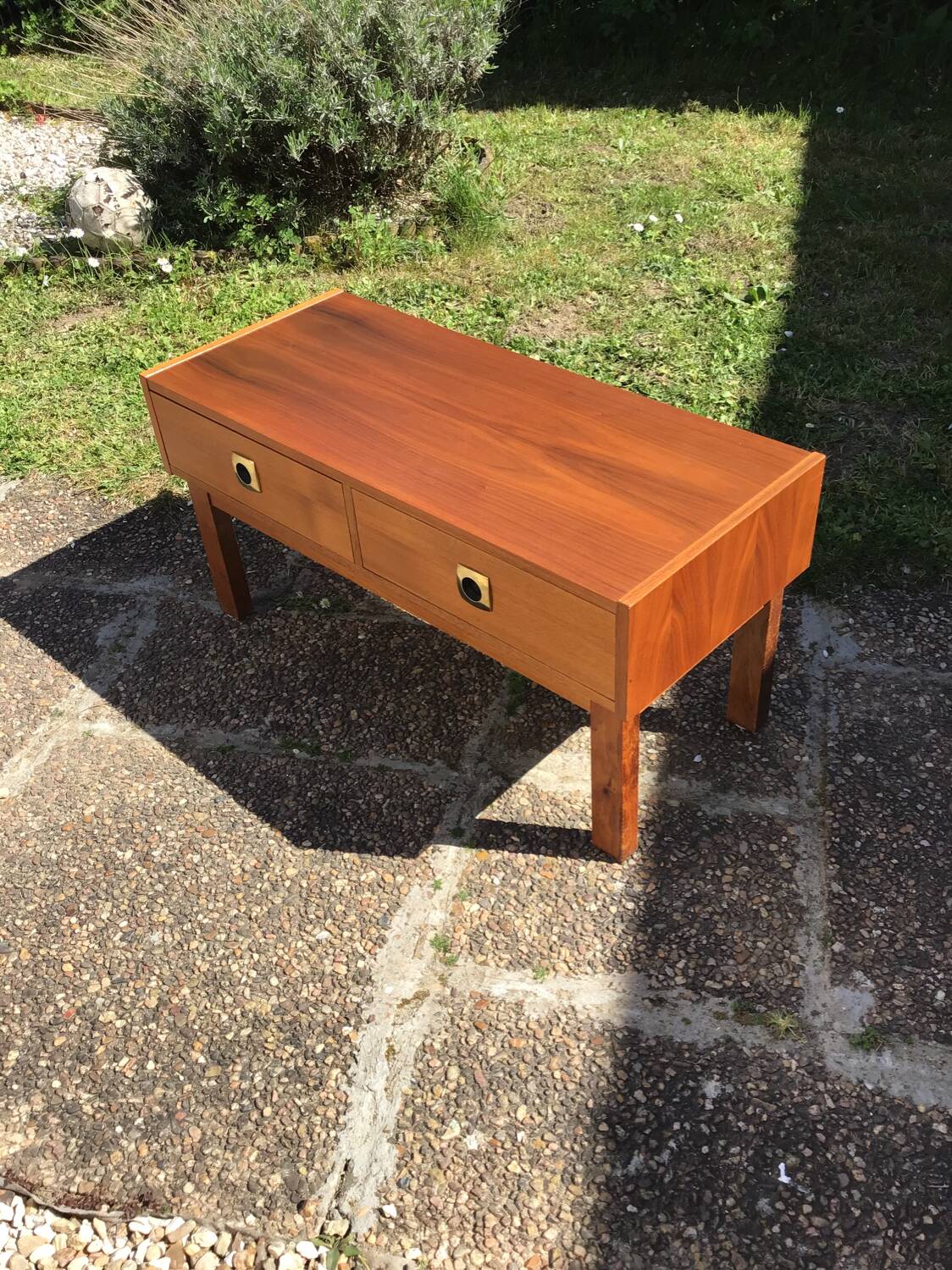Vintage chest of drawers