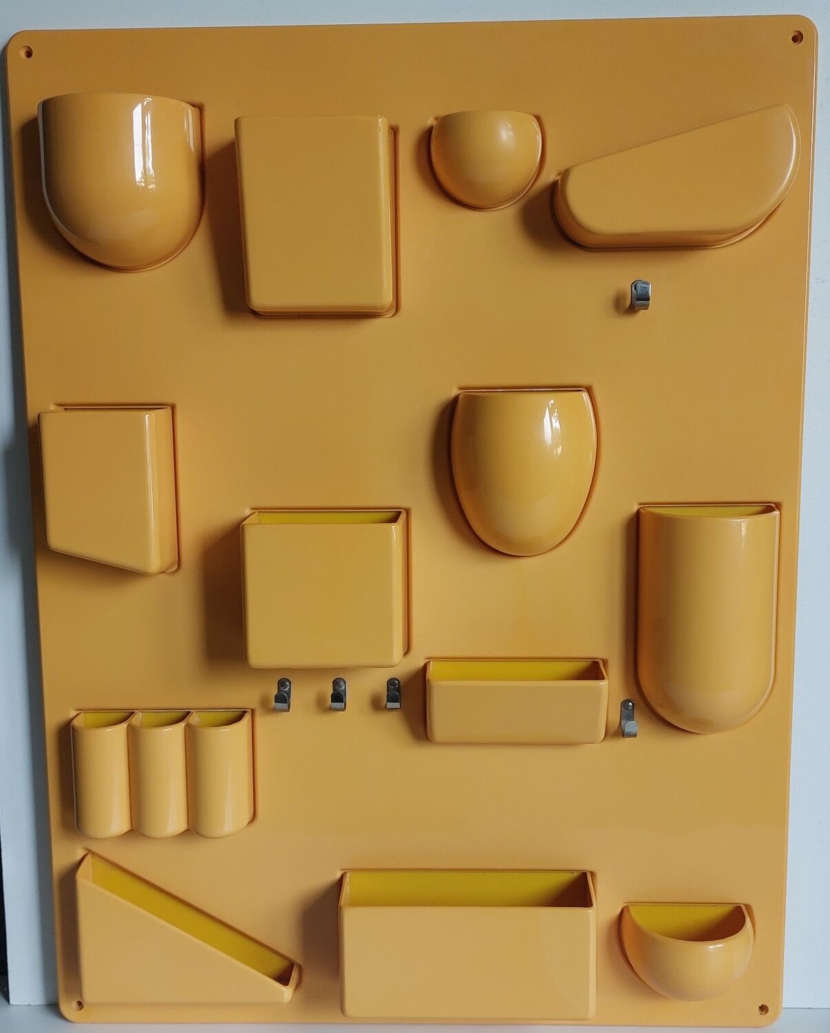 Uten Silo by Dorothee Becker Maurer