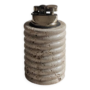 briquet en travertin