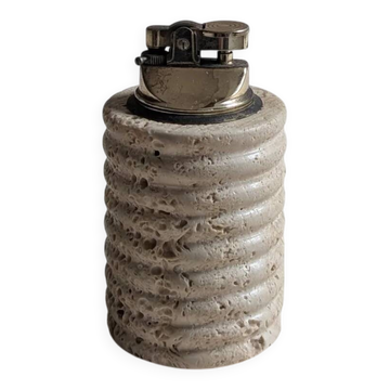 Briquet en travertin