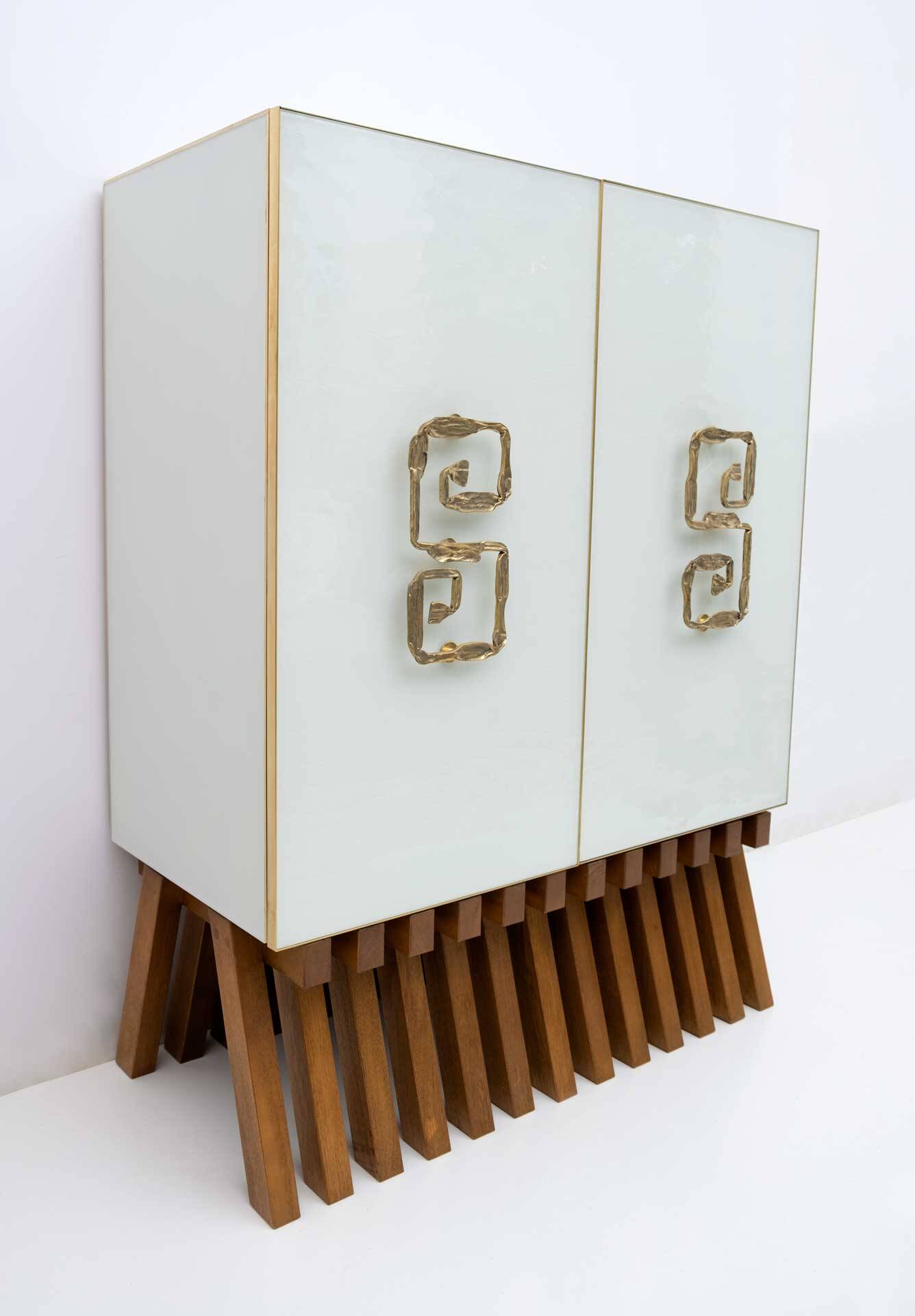 Postmodern Italian Bar Sideboard Murano Glass and Brass, 1980s