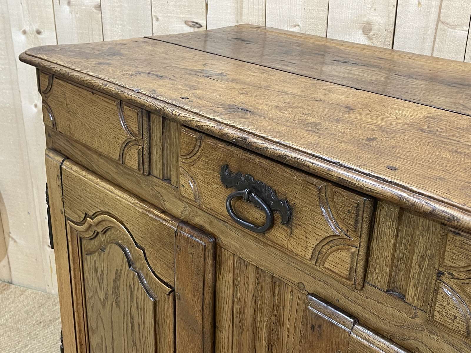 Buffet XVIIIth in light oak