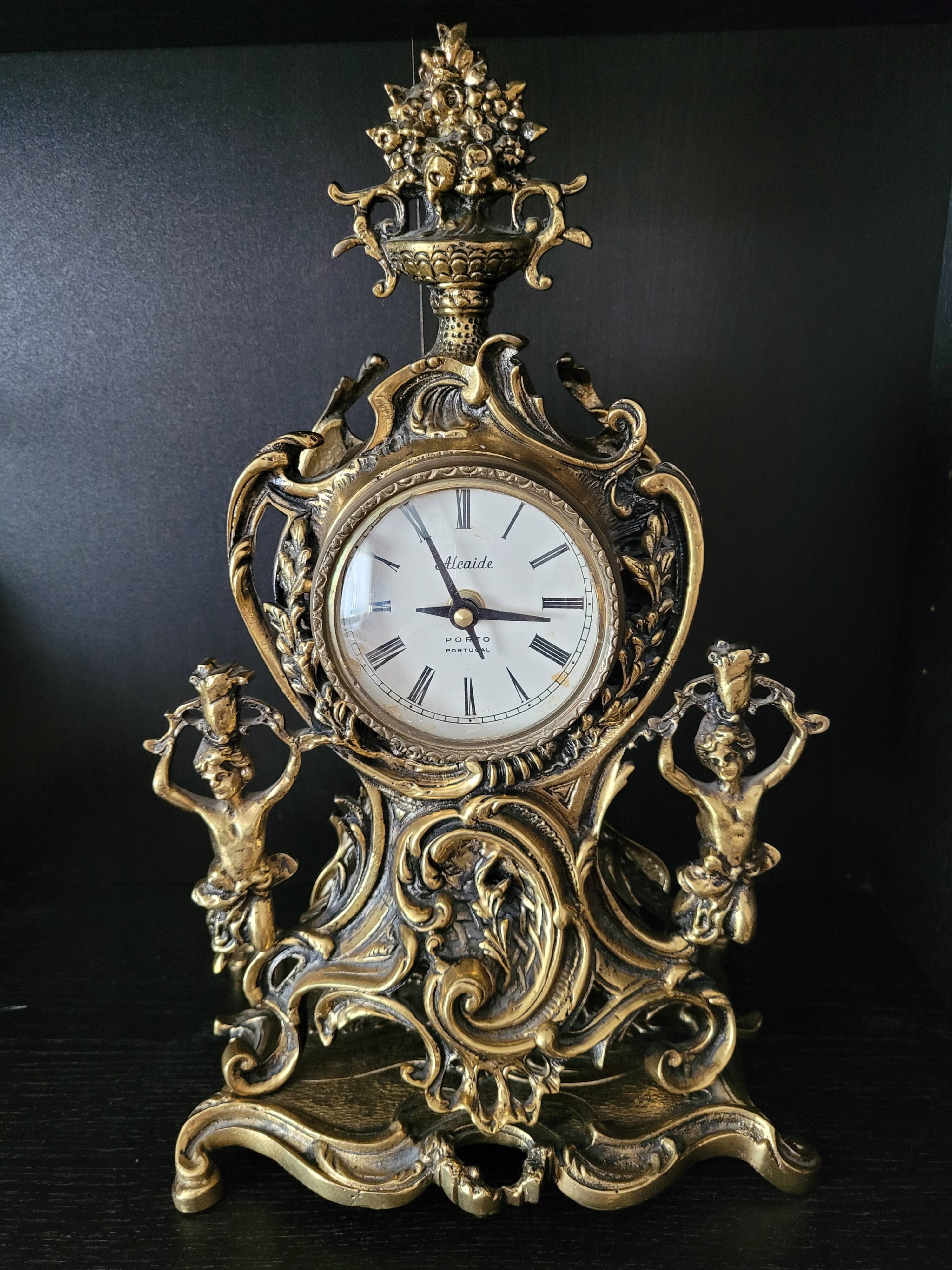 Louis XV style gilded bronze clock