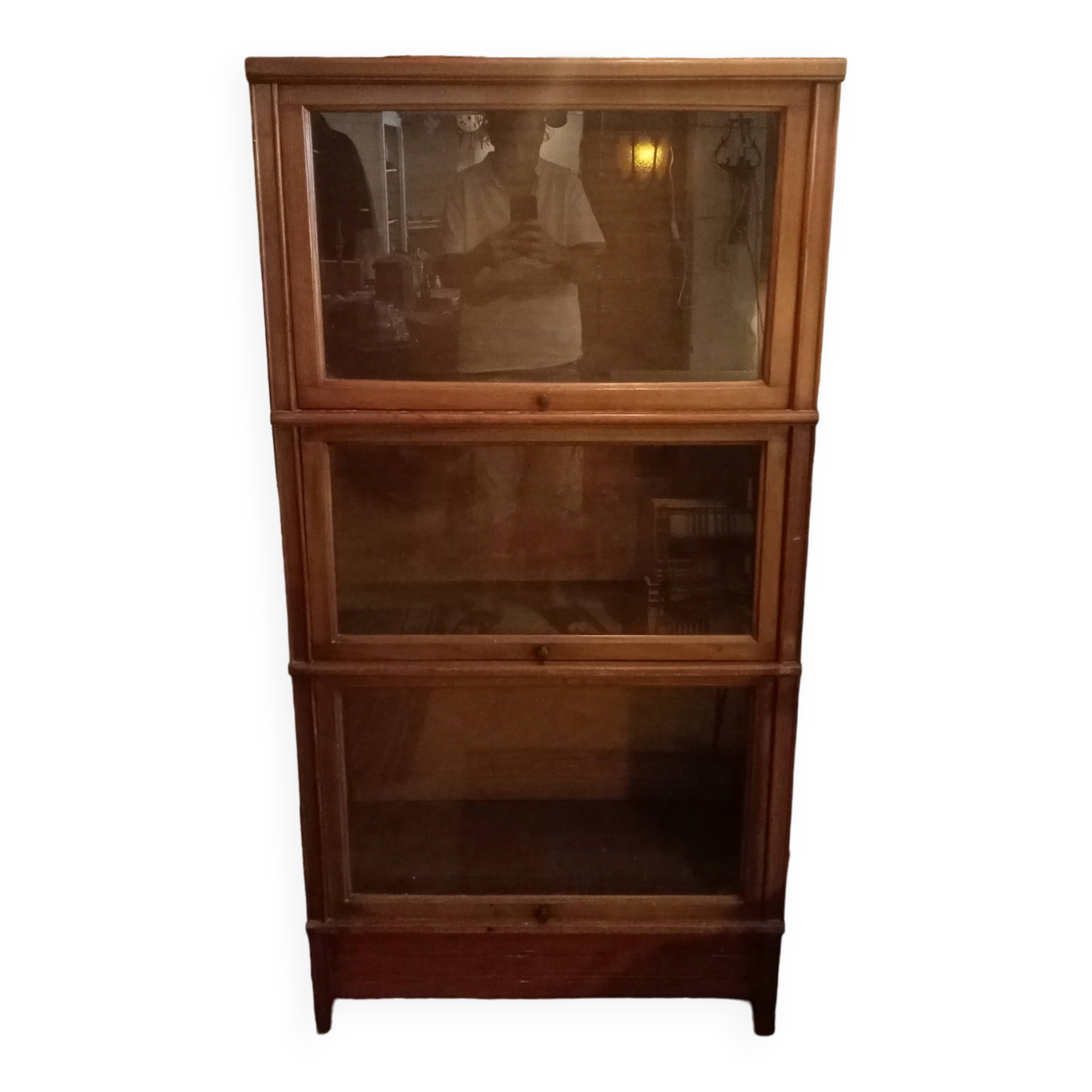 MD 3 glass box bookcase
