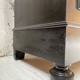 Napoleon 3 walnut window glass cabinet