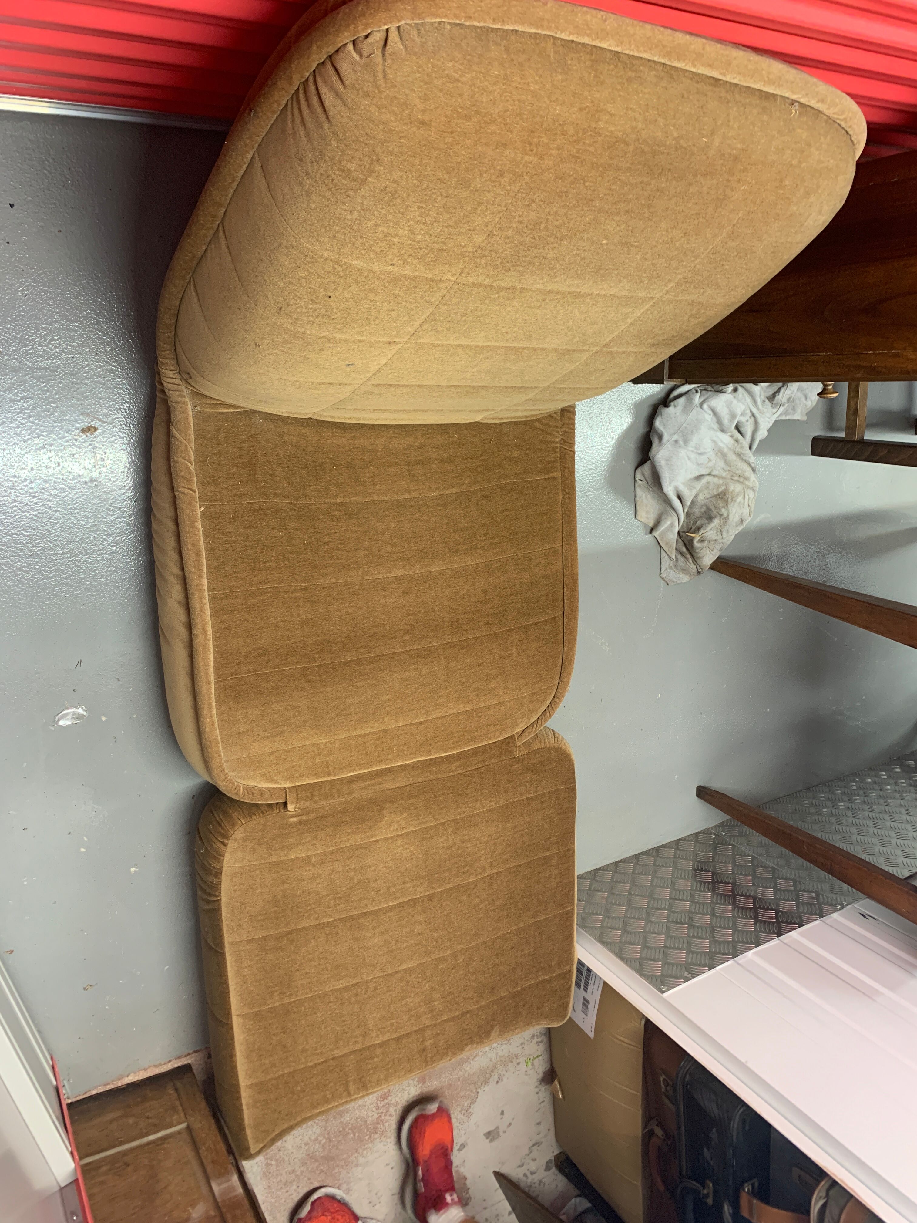 Former velvet heater