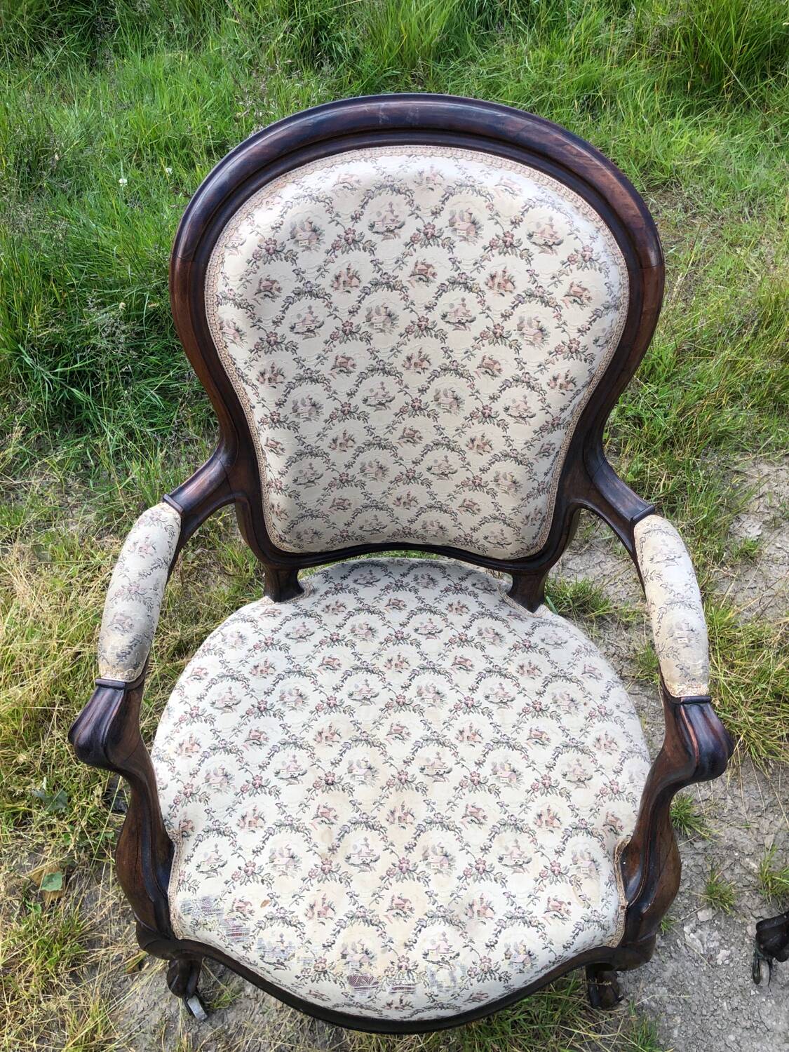 Paire de fauteuils style Louis XV en palissandre