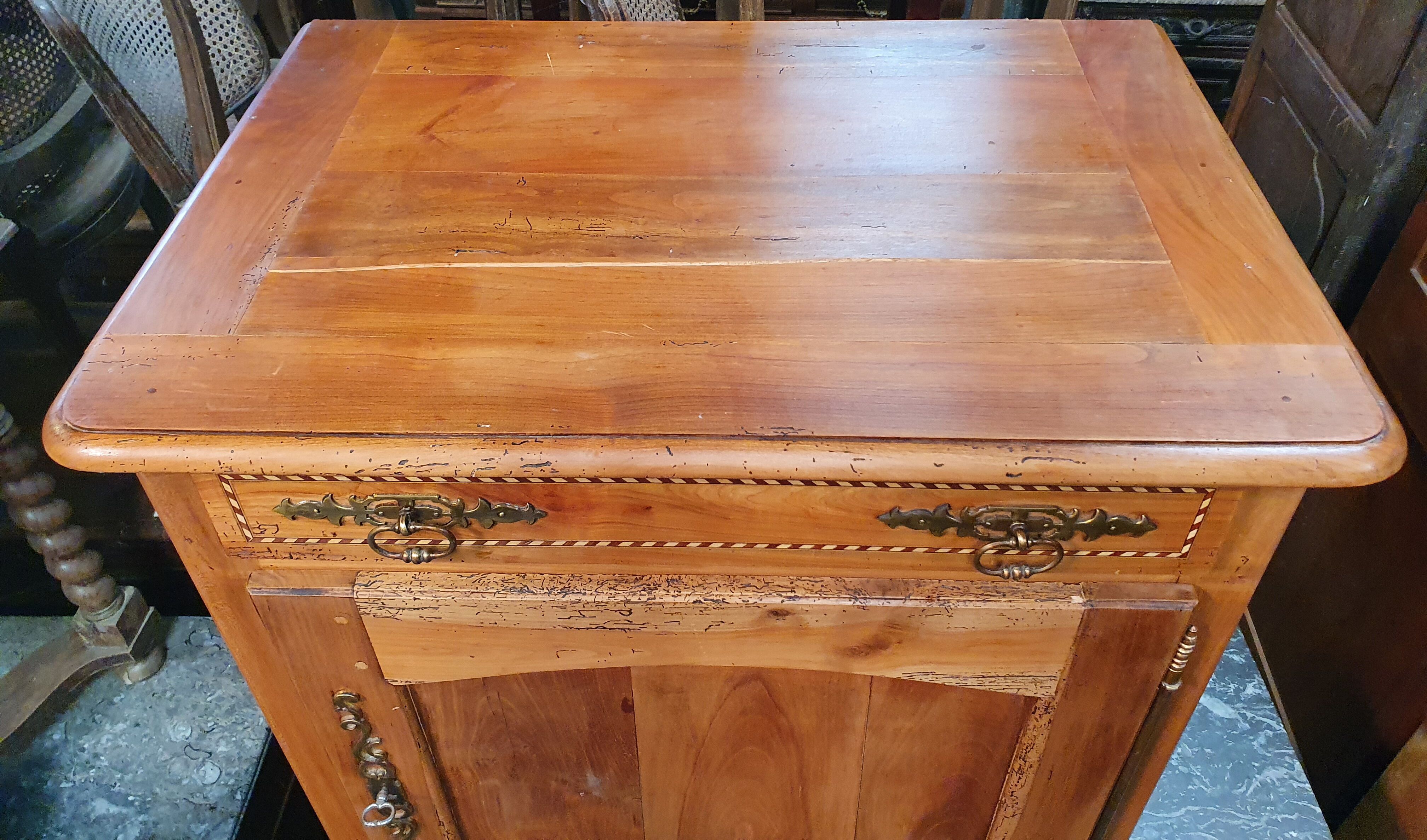 Small jam cabinet 1 door