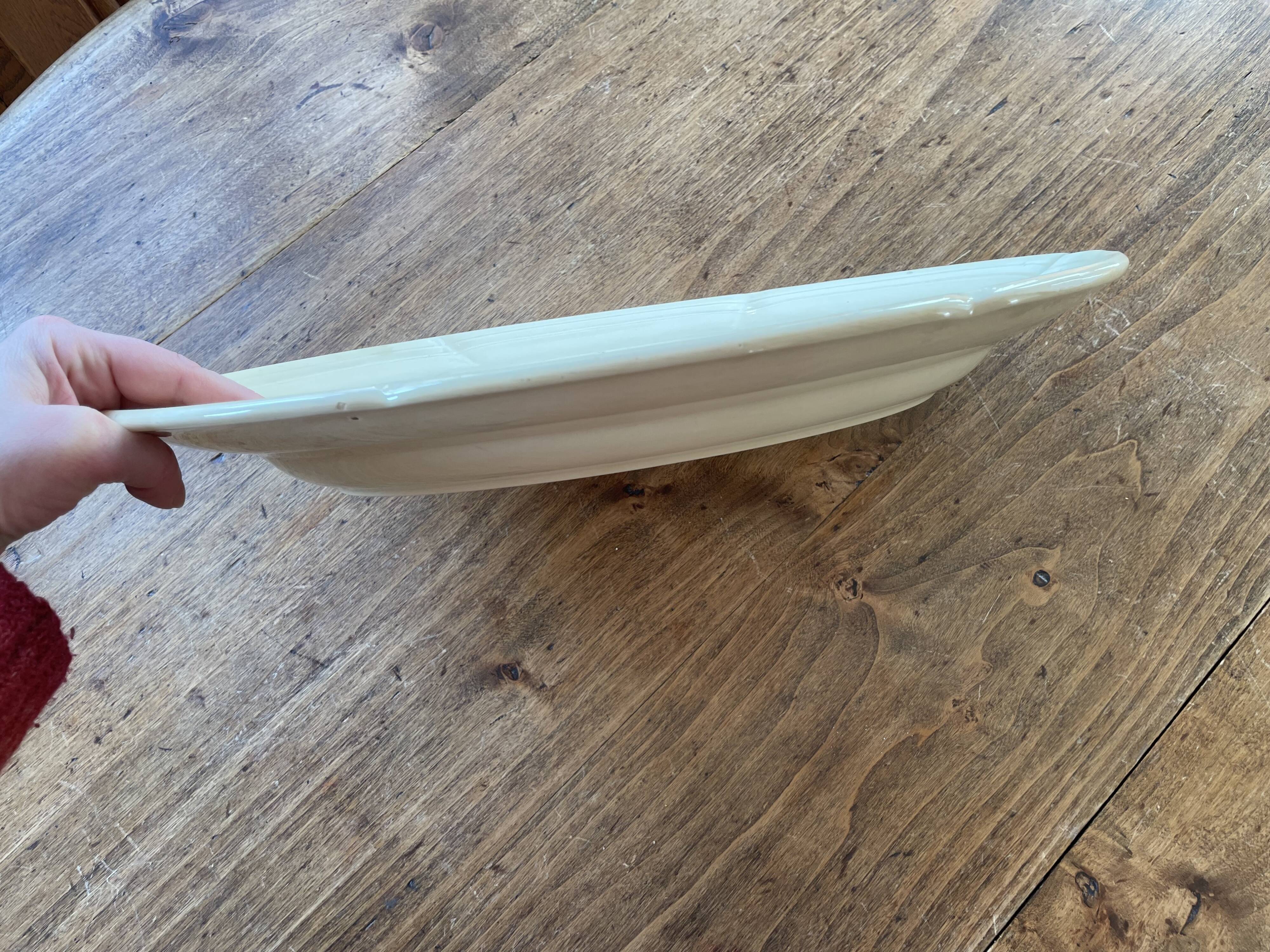 Large serving or presentation dish in beige ceramic - vintage