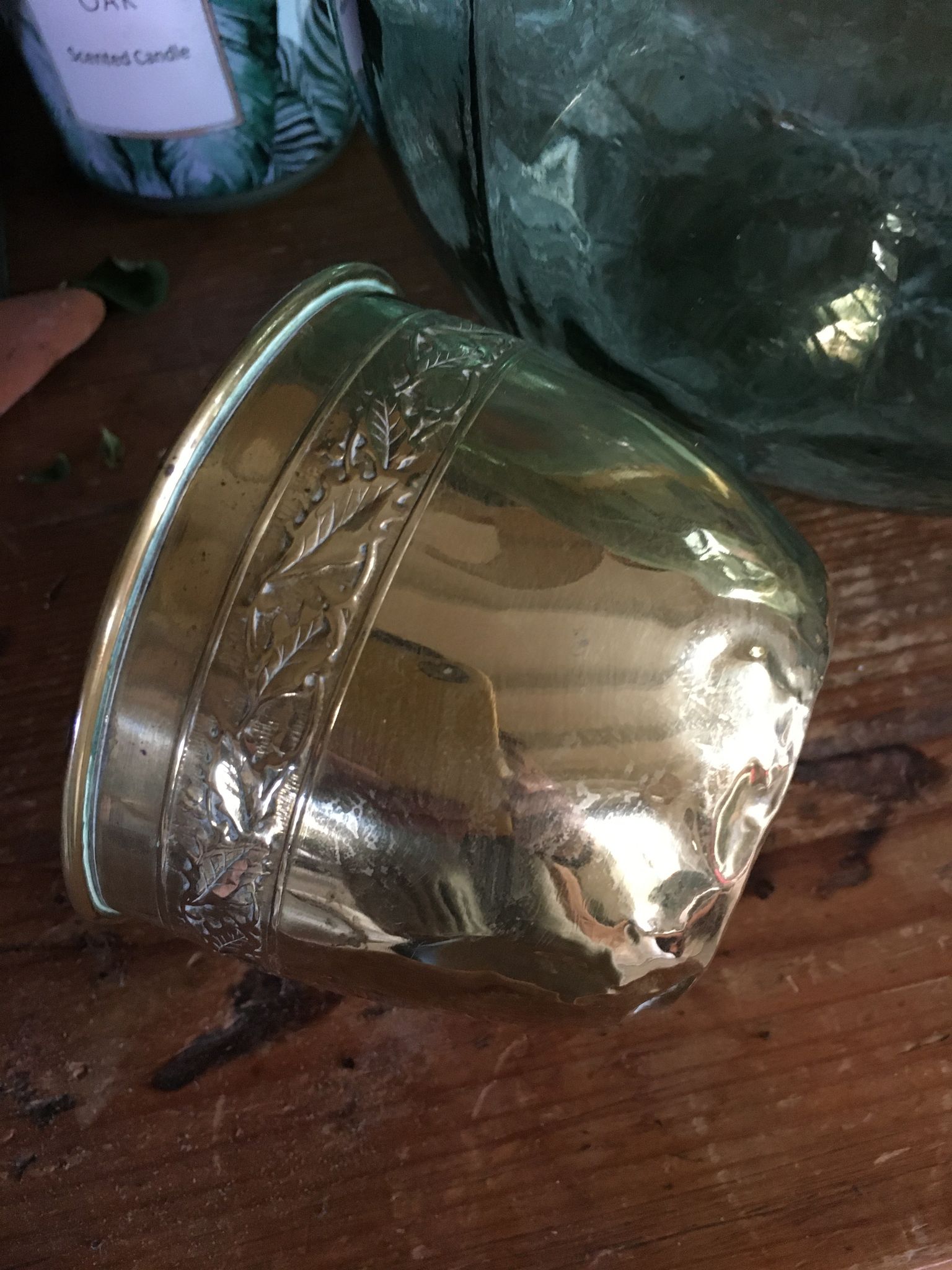 Cache pot en cuivre