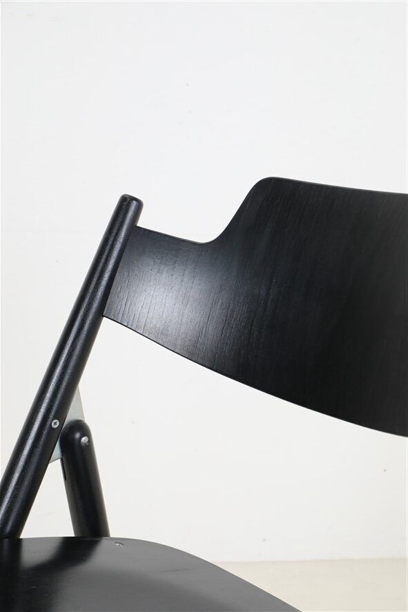 Black Mid Century “SE18” folding chair by Egon Eiermann for Wilde + Spieth