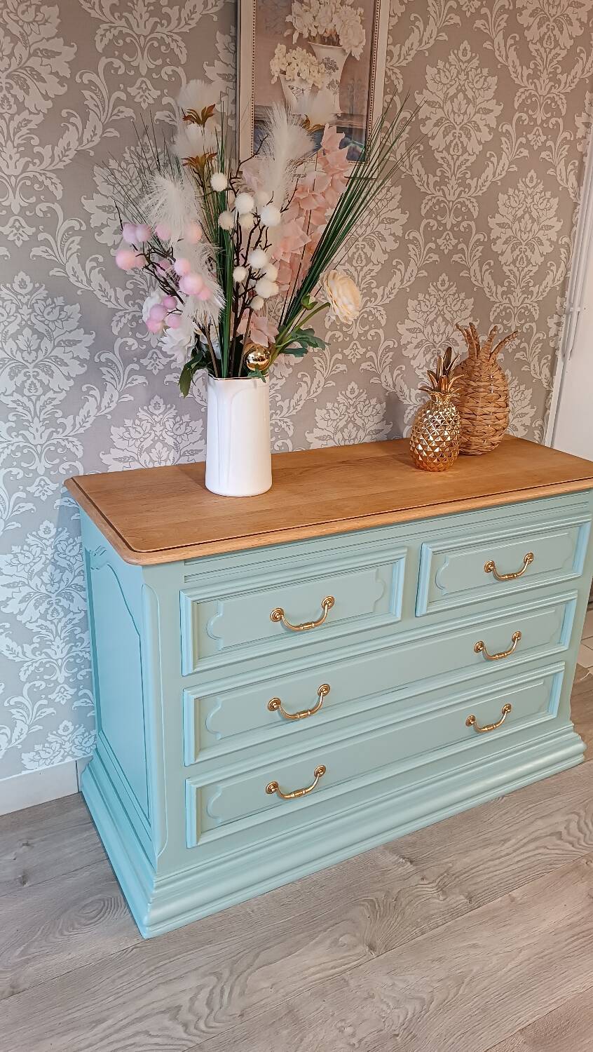 Grande commode en chêne massif