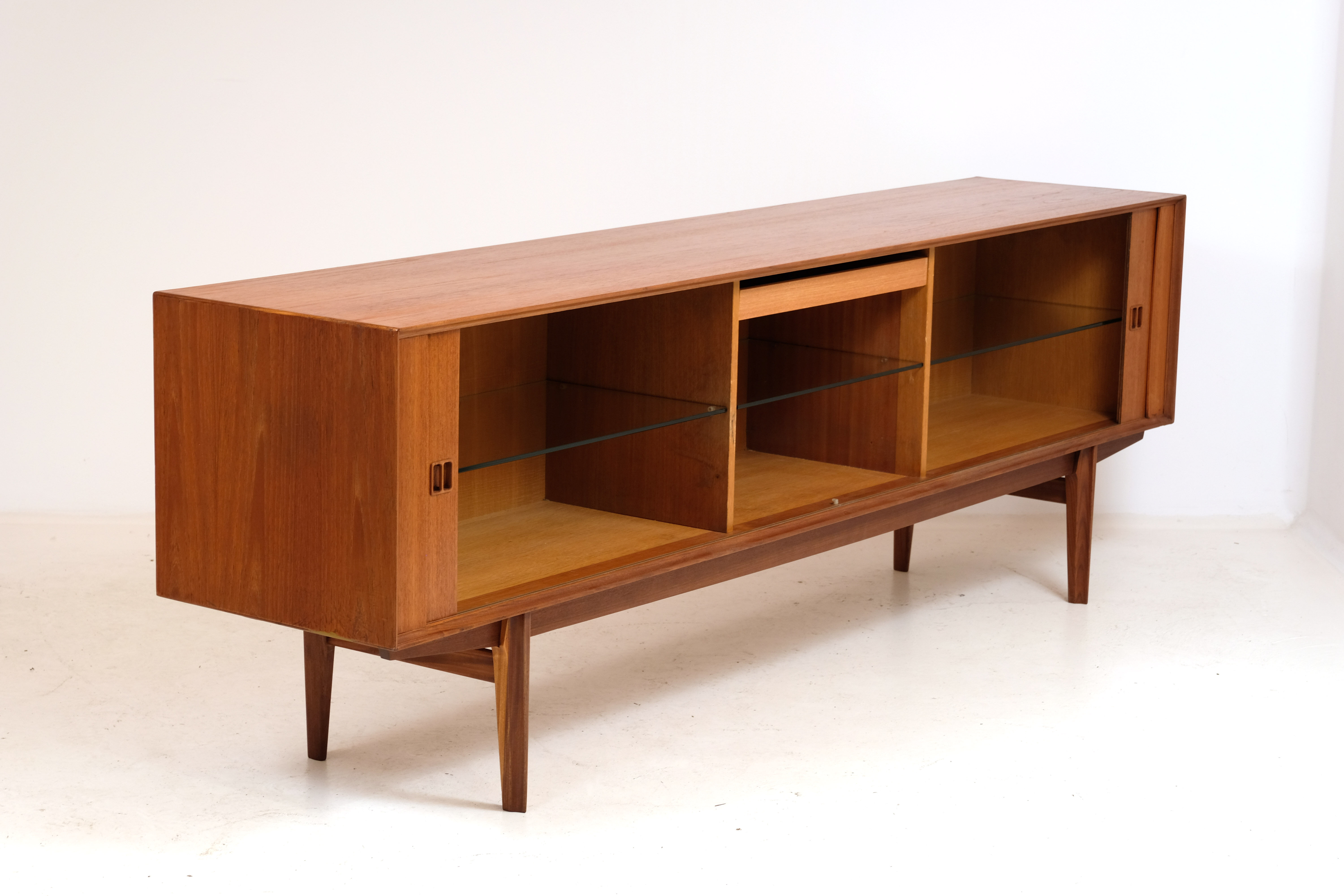 Enfilade Drum teak by Oswald Vermaercke for V Form 1960's