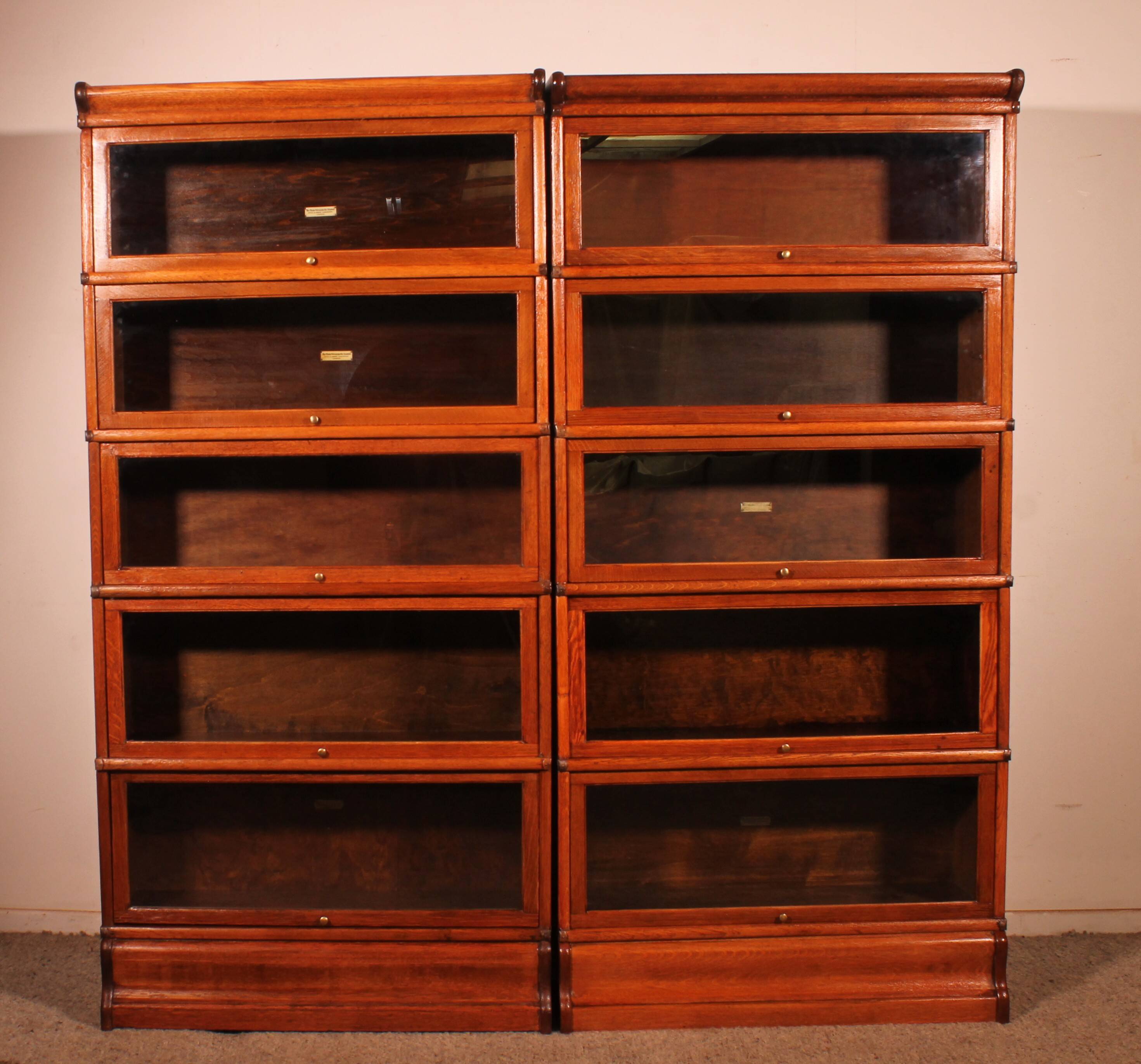 paire de bibliothèque Globe Wernicke en chêne circa 1900