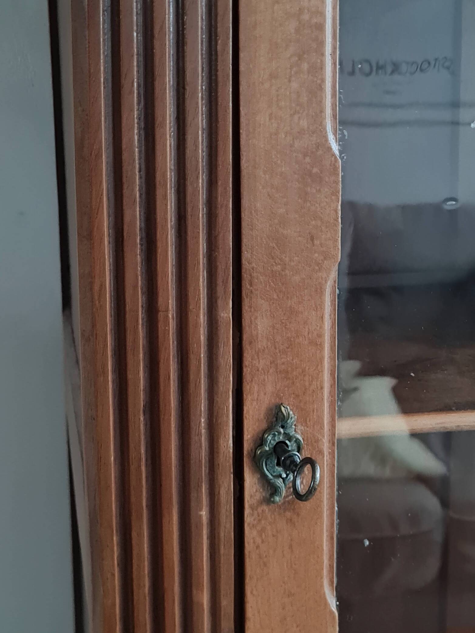 Glass-fronted Parisian wardrobe