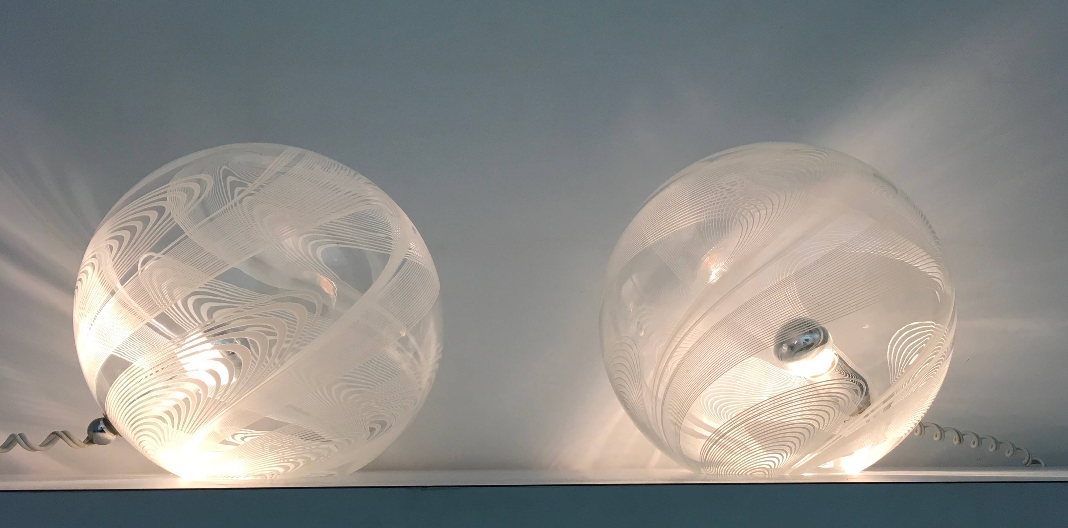 Pair of Postmodern Spheric Glass Table Lamps by Lino Tagliapietra for La Murrina