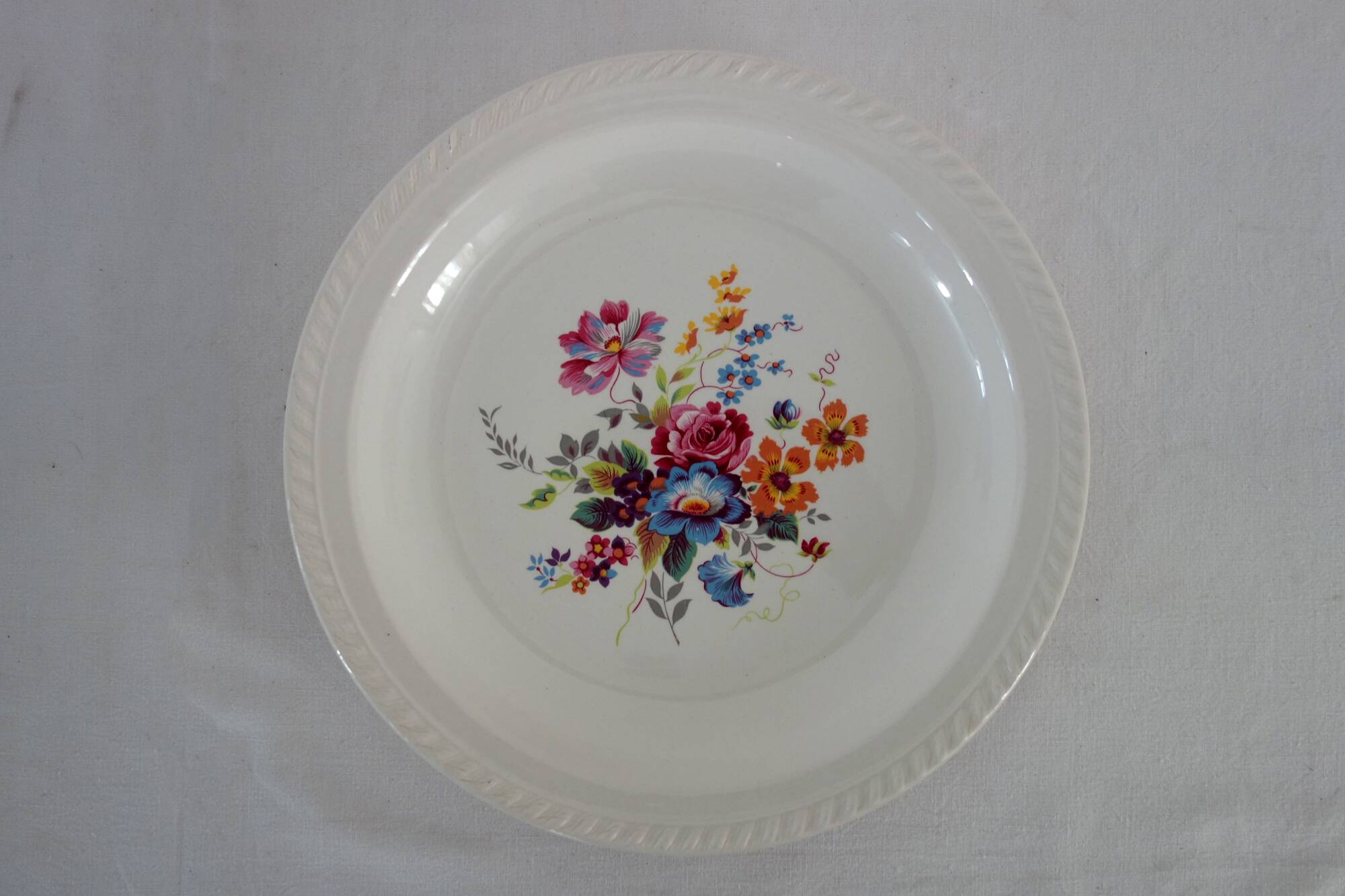 Serving dishes with floral decoration, vintage Luneville FG