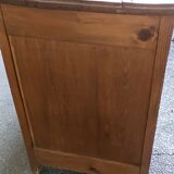 Two-door pine-picker buffet