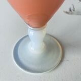 Vase ancien en opaline rose