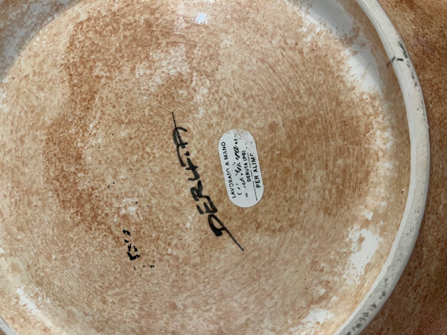 Large Italian serving platter signed Deruta