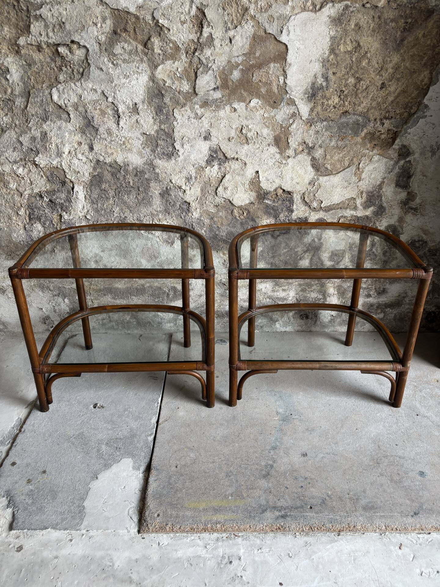Console rattan or