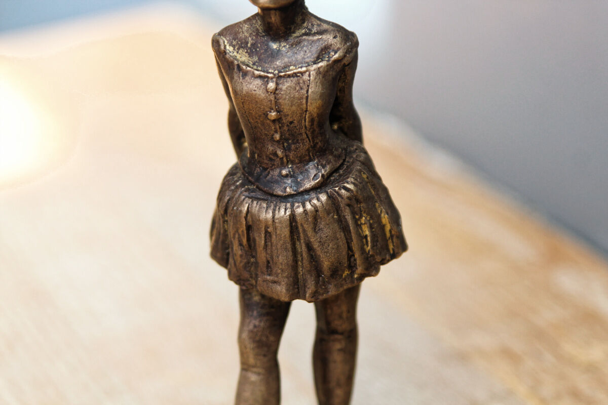 Bronze sculpture, Degas, the little dancer of 14 years