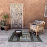 Green Moroccan carpet - 117 x 174 cm