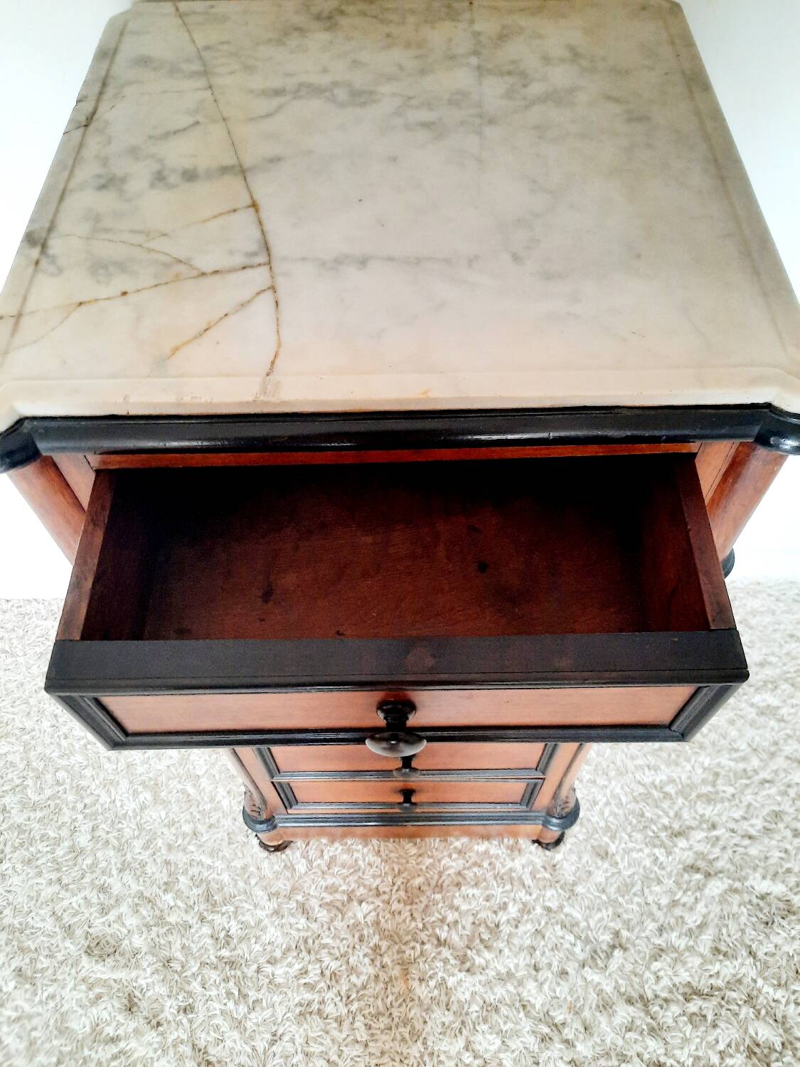 Commode ancienne haute