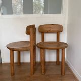 2 chaises en pin massif Daumiller