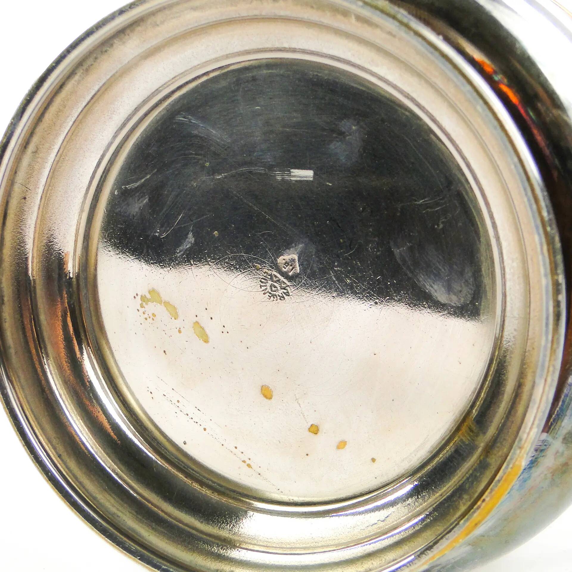 Sucrier Art Nouveau, en laiton plaqué argent, Hongrie, années 1930