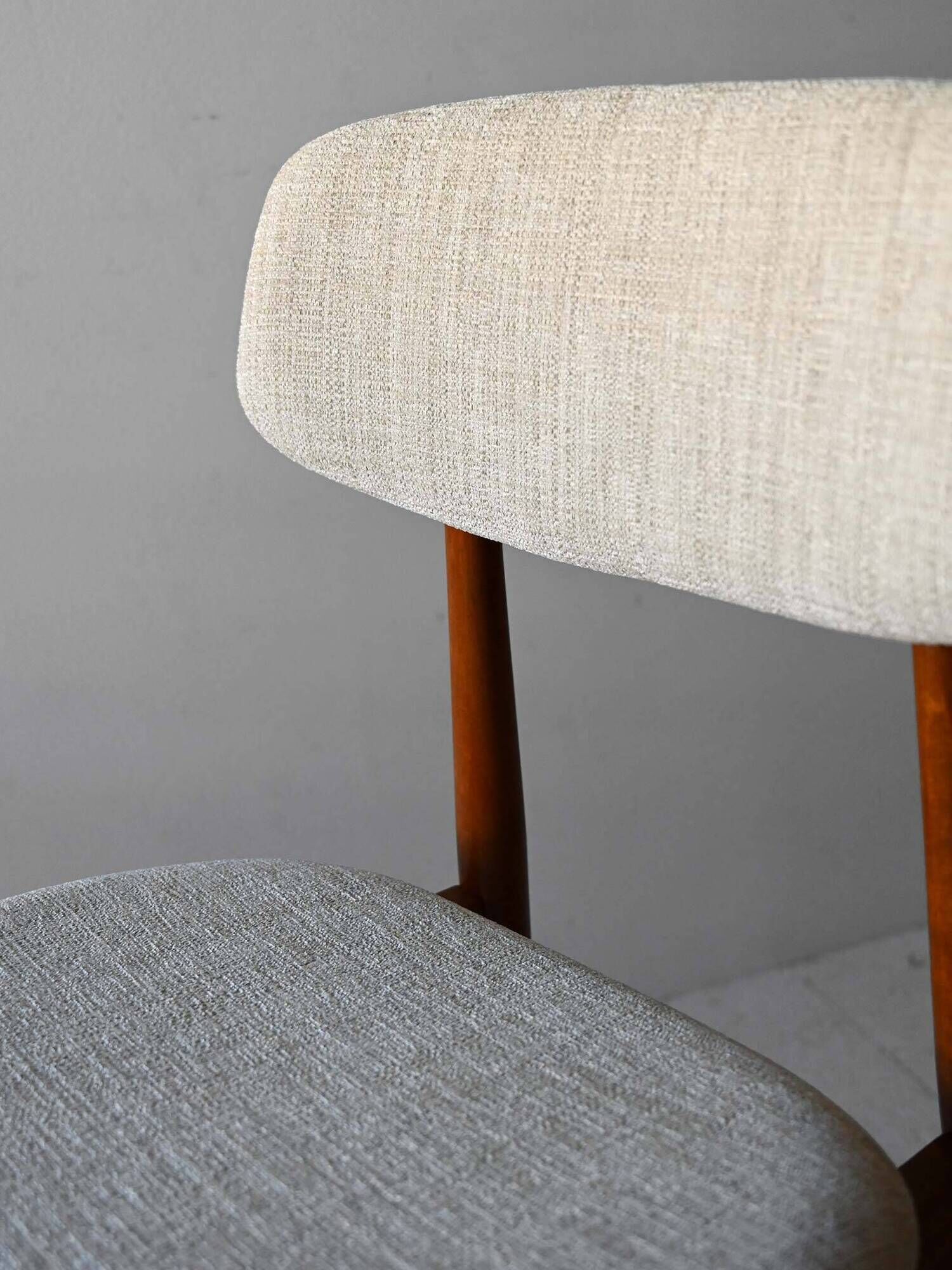 Pair of Scandinavian chairs in wood and fabric