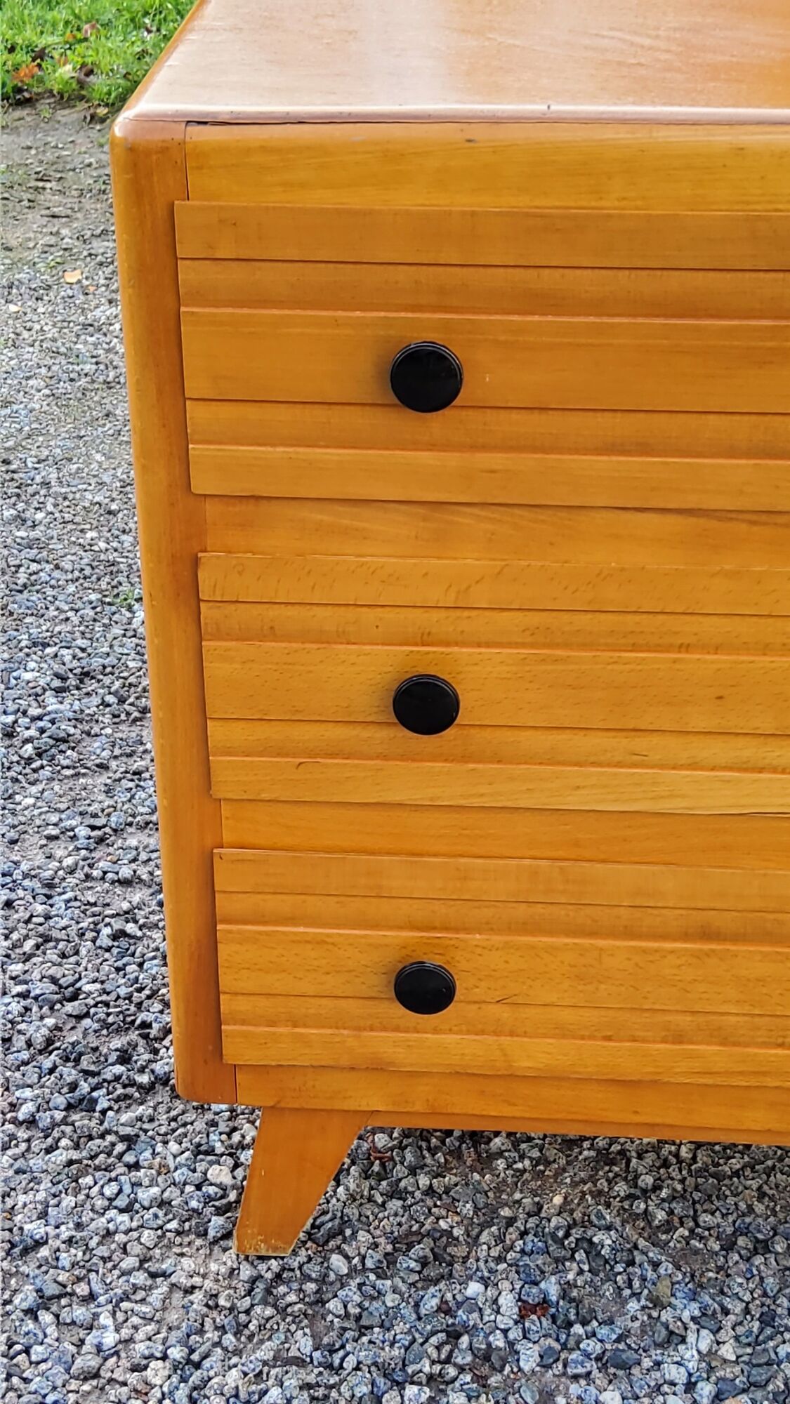 Vintage chest of drawers from the 50s in blond and gold beech 3 drawers feet compass