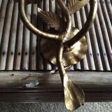 Wall lamp in gold metal