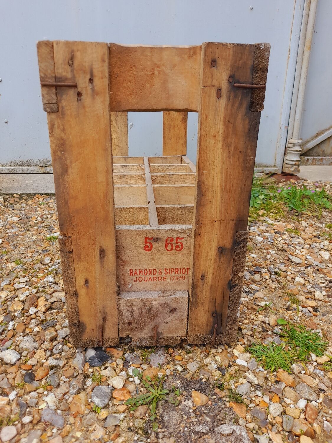 Wooden bottle rack