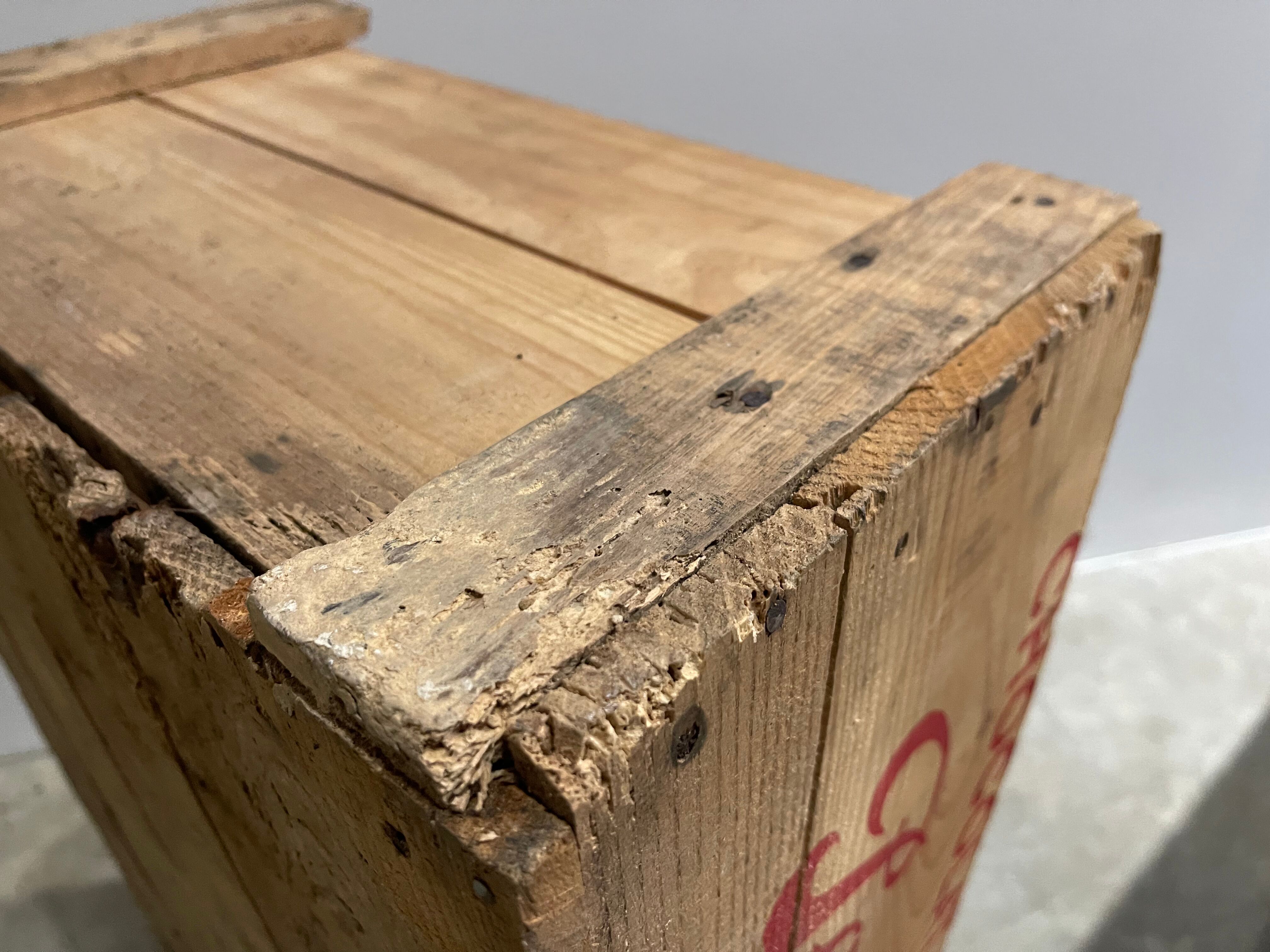 Poulain chocolate transport case