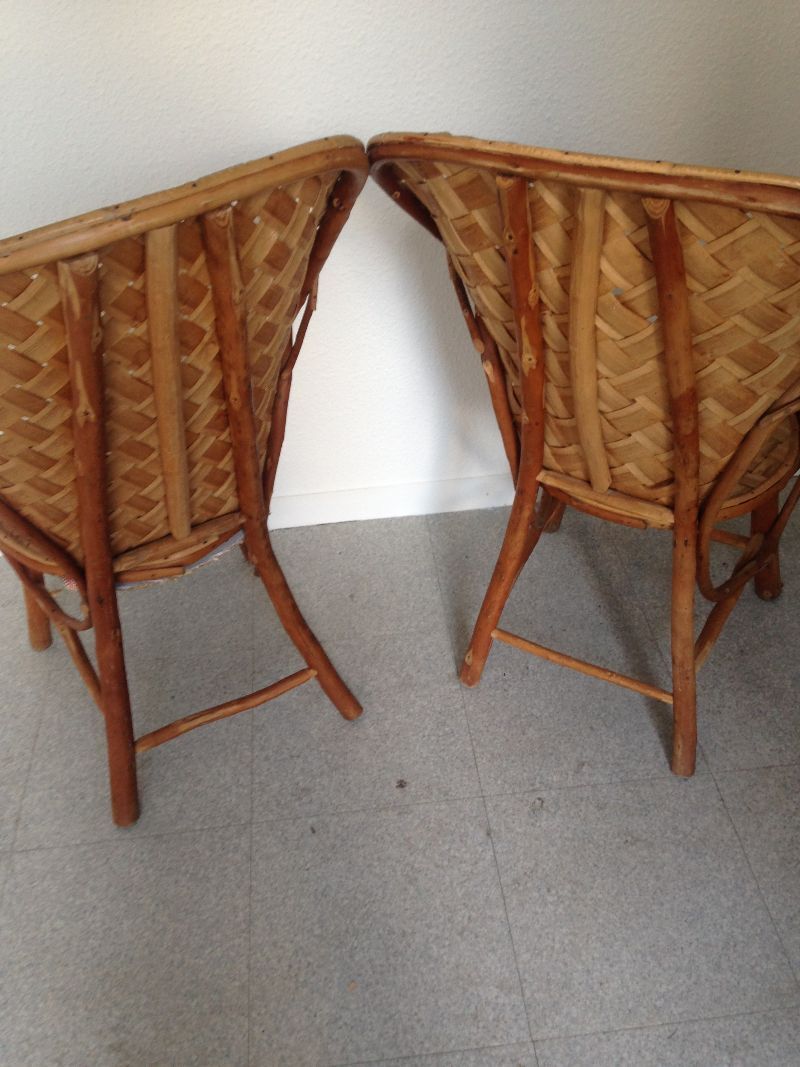 Pair of chestnut armchairs, Dordogne, 60s. Good condition