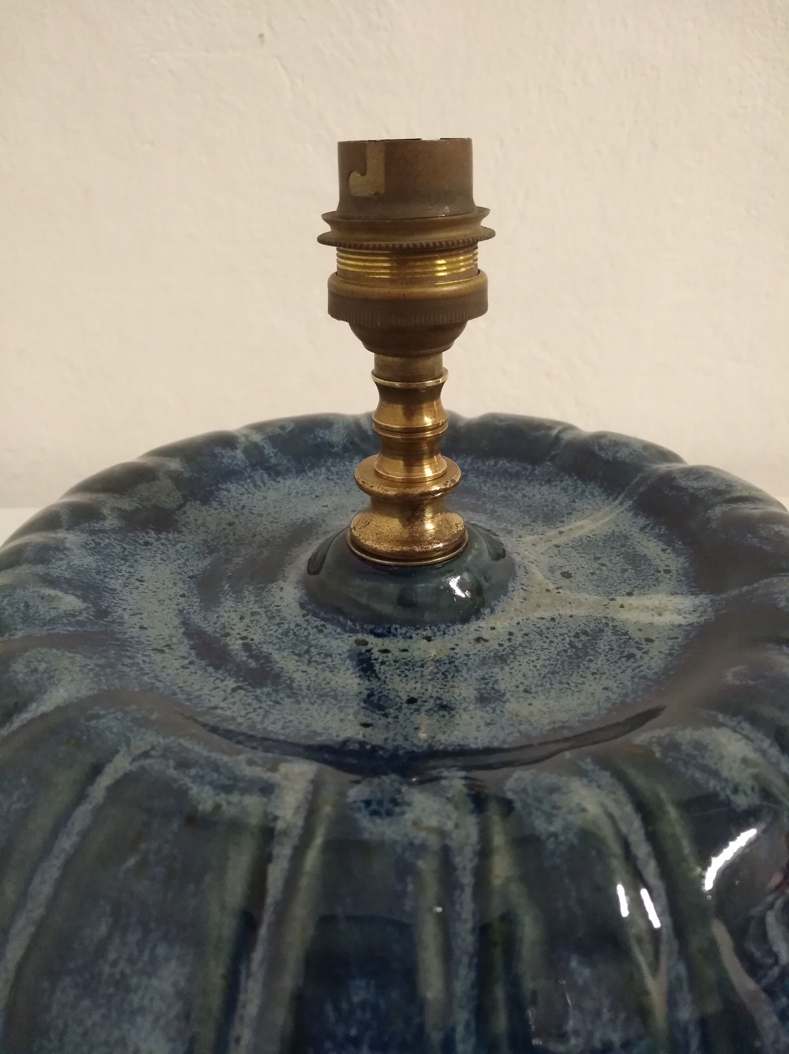 Glassed sandstone ball lamp foot