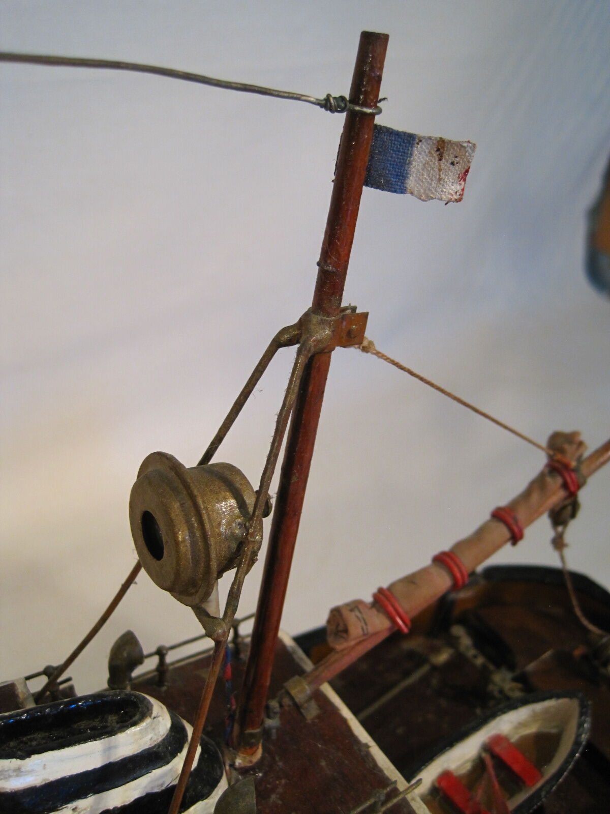 Artisanal wooden model, basin boat, motor toy, fishing trawler
