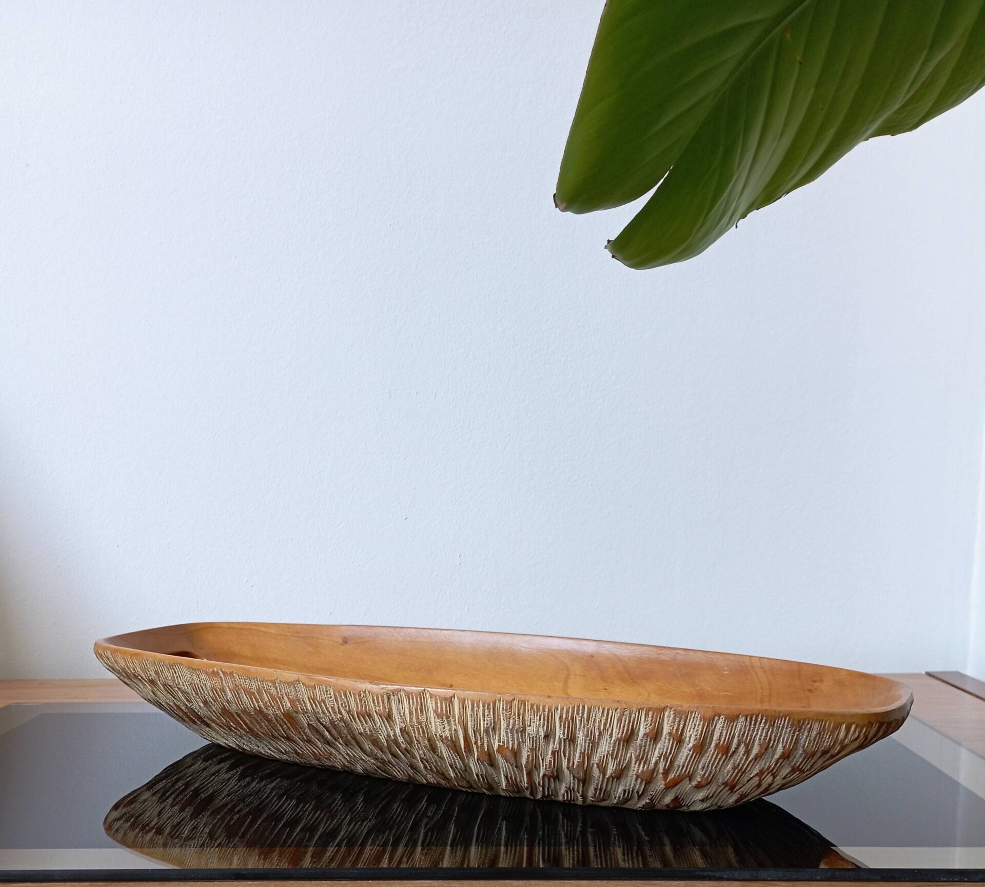 Vintage wooden plate by Aldo Tura for Macabo Italy