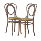 Deux chaises n° 46 de Kohn Mundus Thonet vers 1925 cannées,