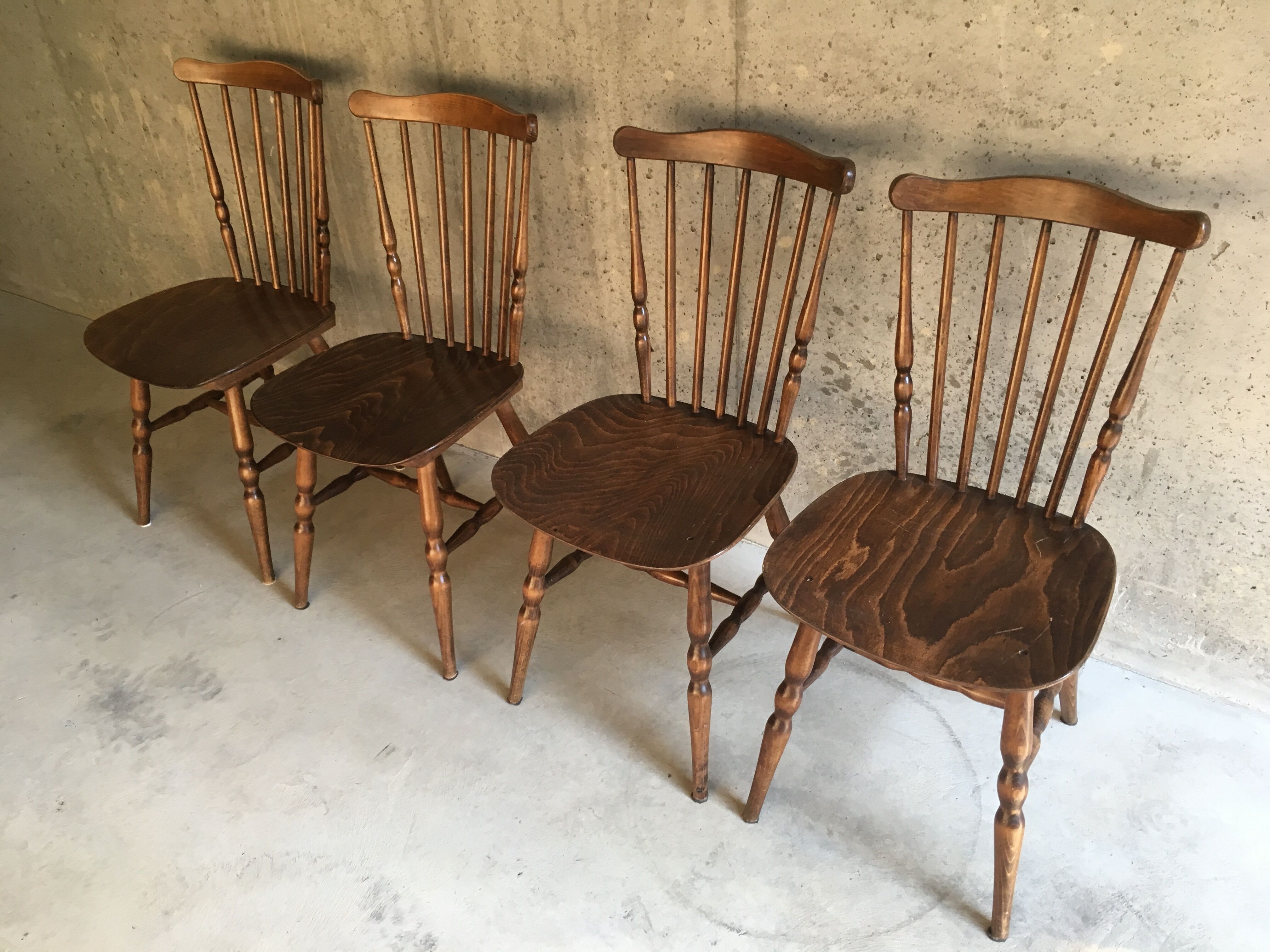 Baumann chairs